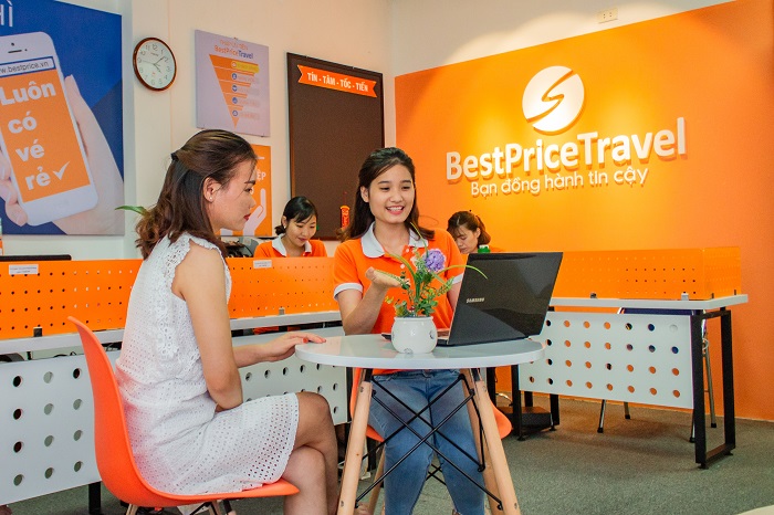 BestPrice Travel luôn sẵn sàng hỗ trợ khách hàng 24/7 với những thắc mắc trước, trong chuyến đi